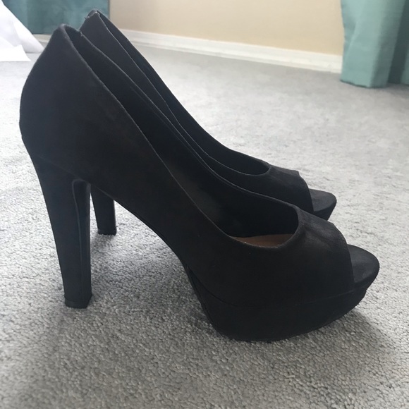 Black Velvet Open Toe - Picture 2 of 6